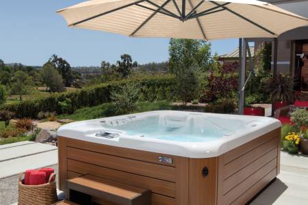 Hotspring Highlife Souvereign